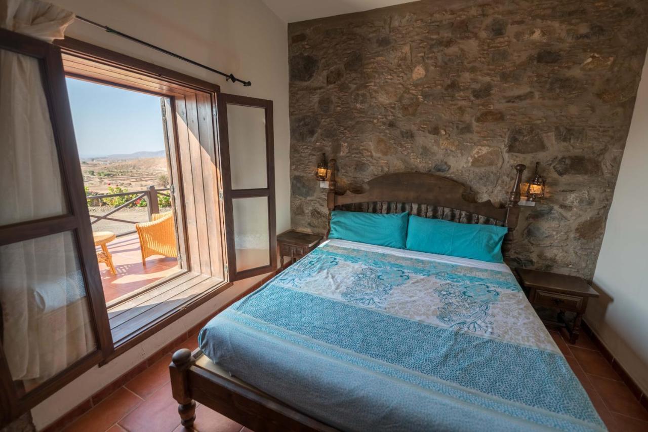 Hotel Rural Huerto Viejo Tesejerague Exteriör bild