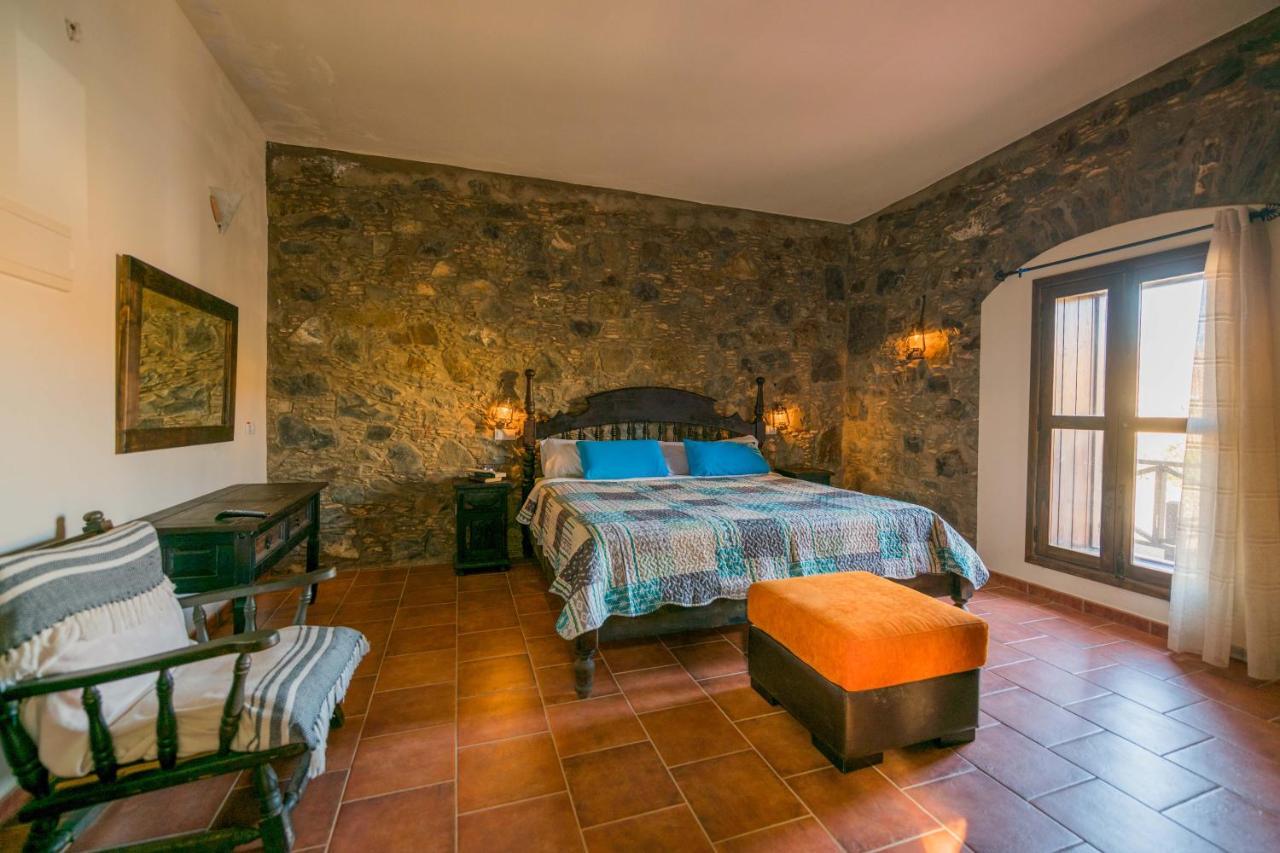 Hotel Rural Huerto Viejo Tesejerague Exteriör bild