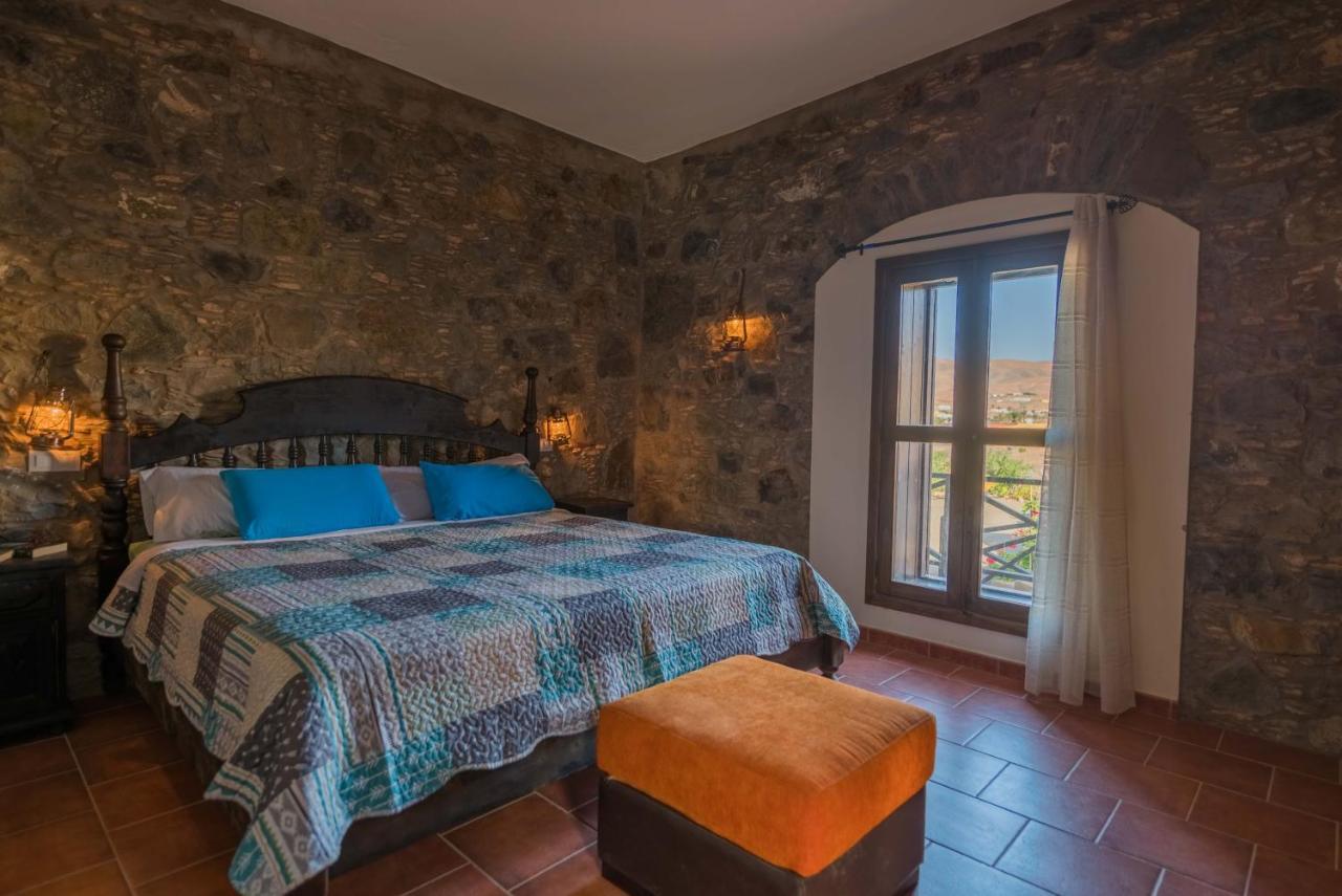 Hotel Rural Huerto Viejo Tesejerague Exteriör bild