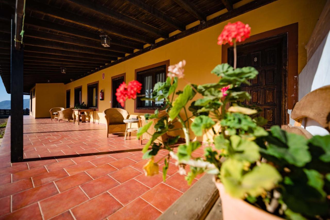 Hotel Rural Huerto Viejo Tesejerague Exteriör bild